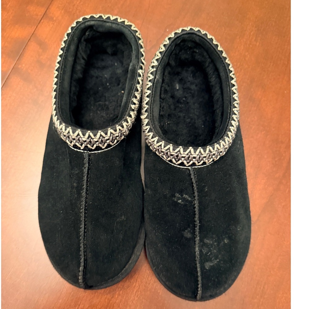UGG Tasman Women Black Suede Sheepskin Lined Braid Slipper 5955 Size 8